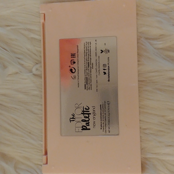 💝FIRM! NWT CIATE LONDON THE EDITOR EYESHADOW PALETTE LIMITED EDITION - Picture 10 of 15